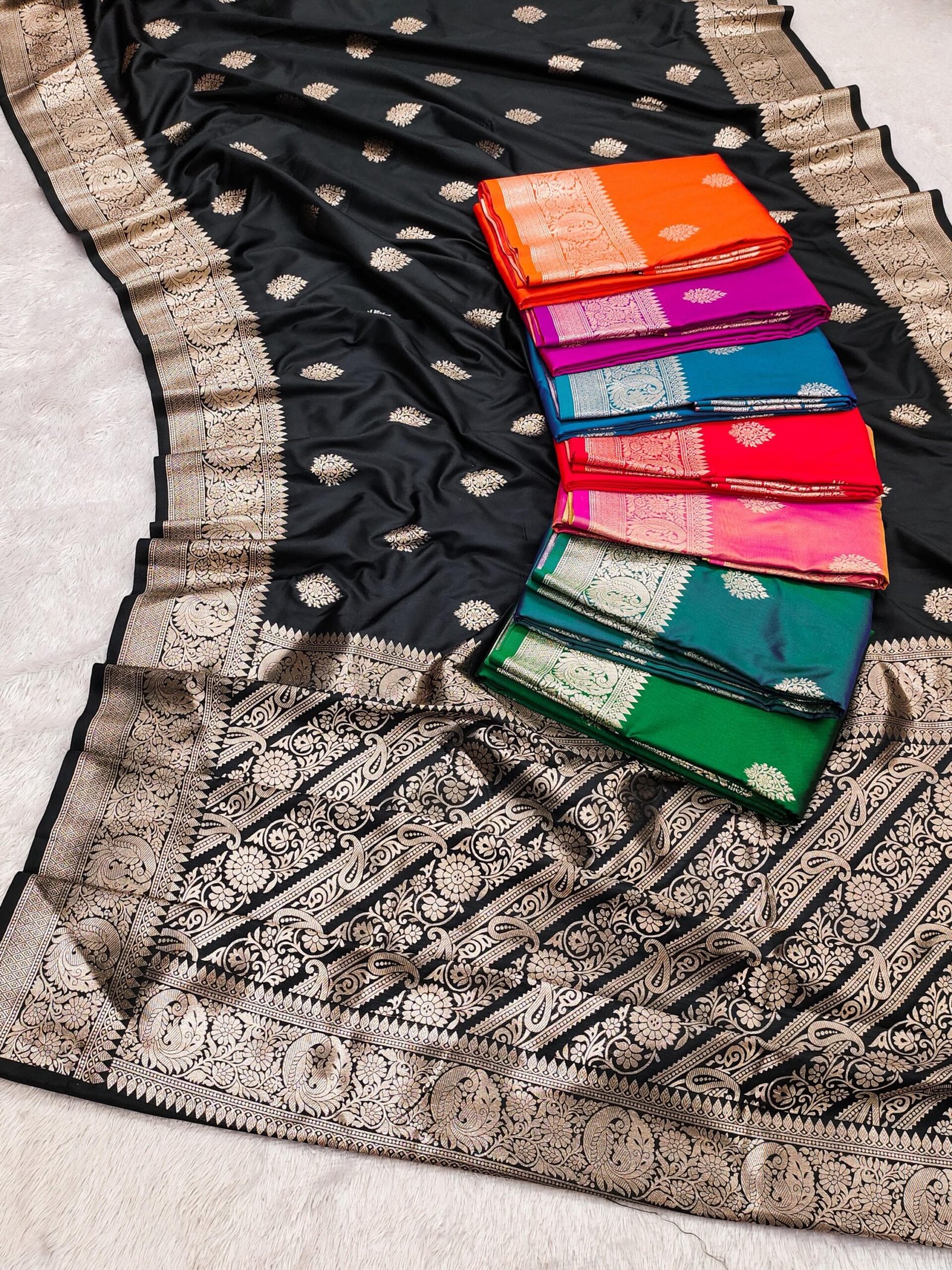 Soft banarasi silk saree - Image 2