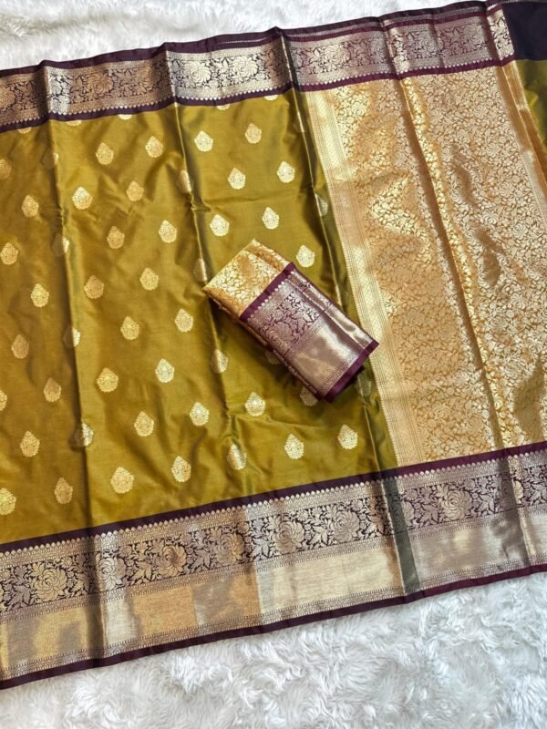 Banarasi semi gadwal pattu silk - Image 5