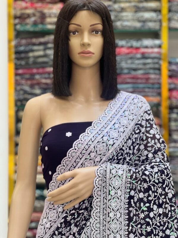 Chikankari sarees - Image 10