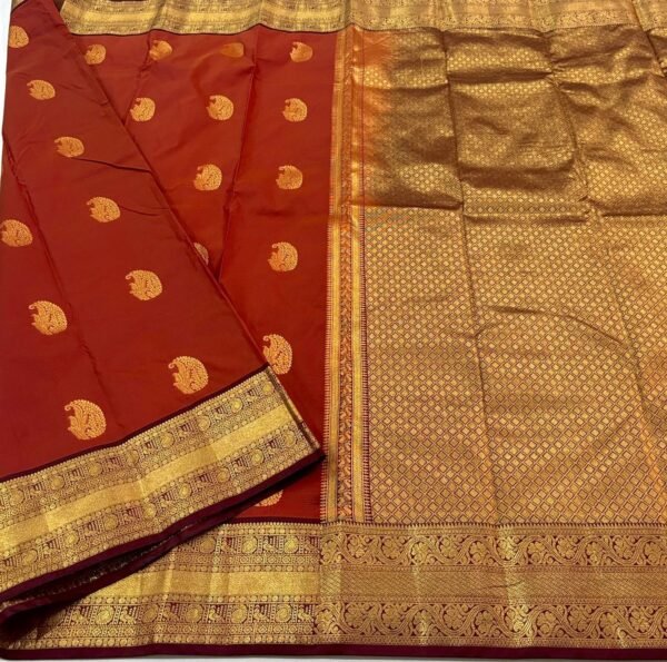 Premium Kanjivaram silk saree - Image 9