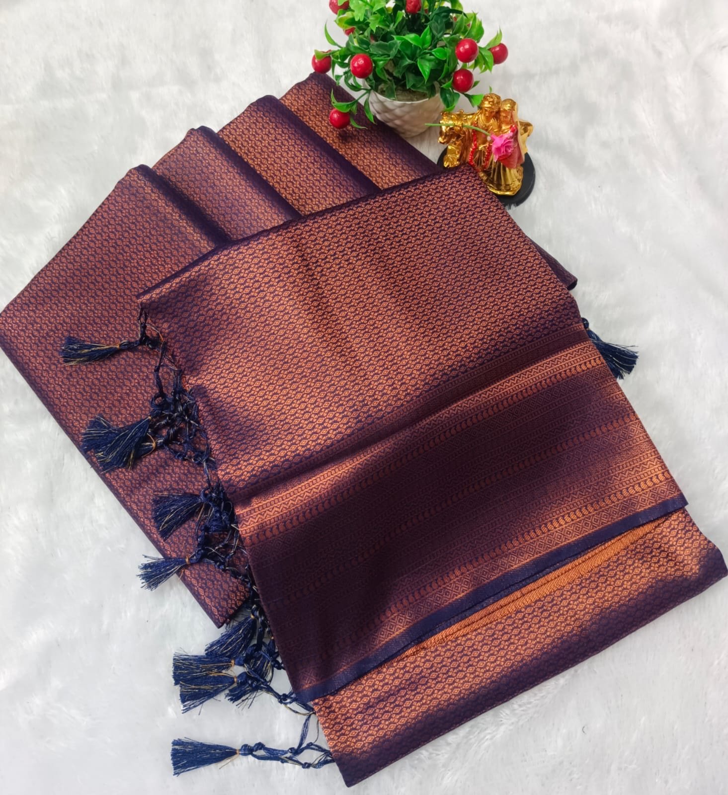 Kubera pattu sarees - Image 27