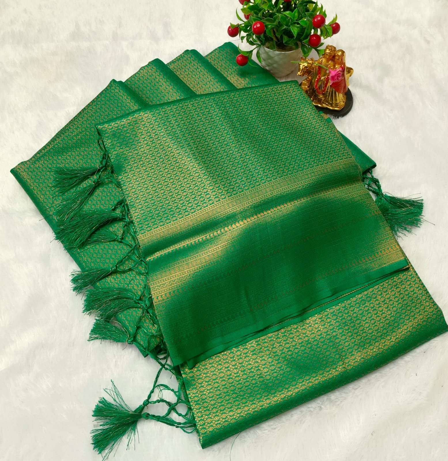 Kubera pattu sarees - Image 13