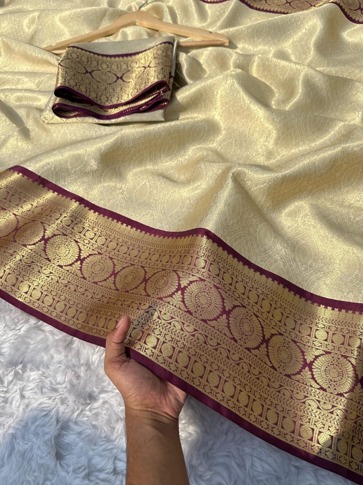 Banarasi tissue soft silk saree - Image 2
