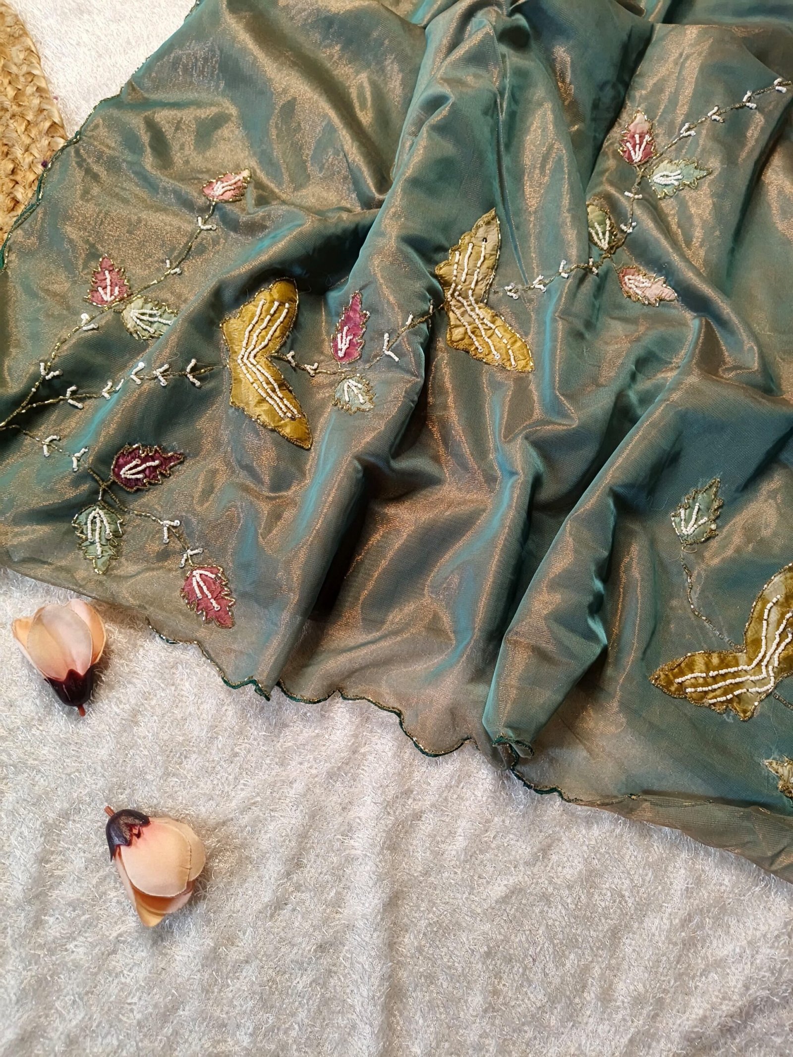 Space tissue silk saree - Image 4