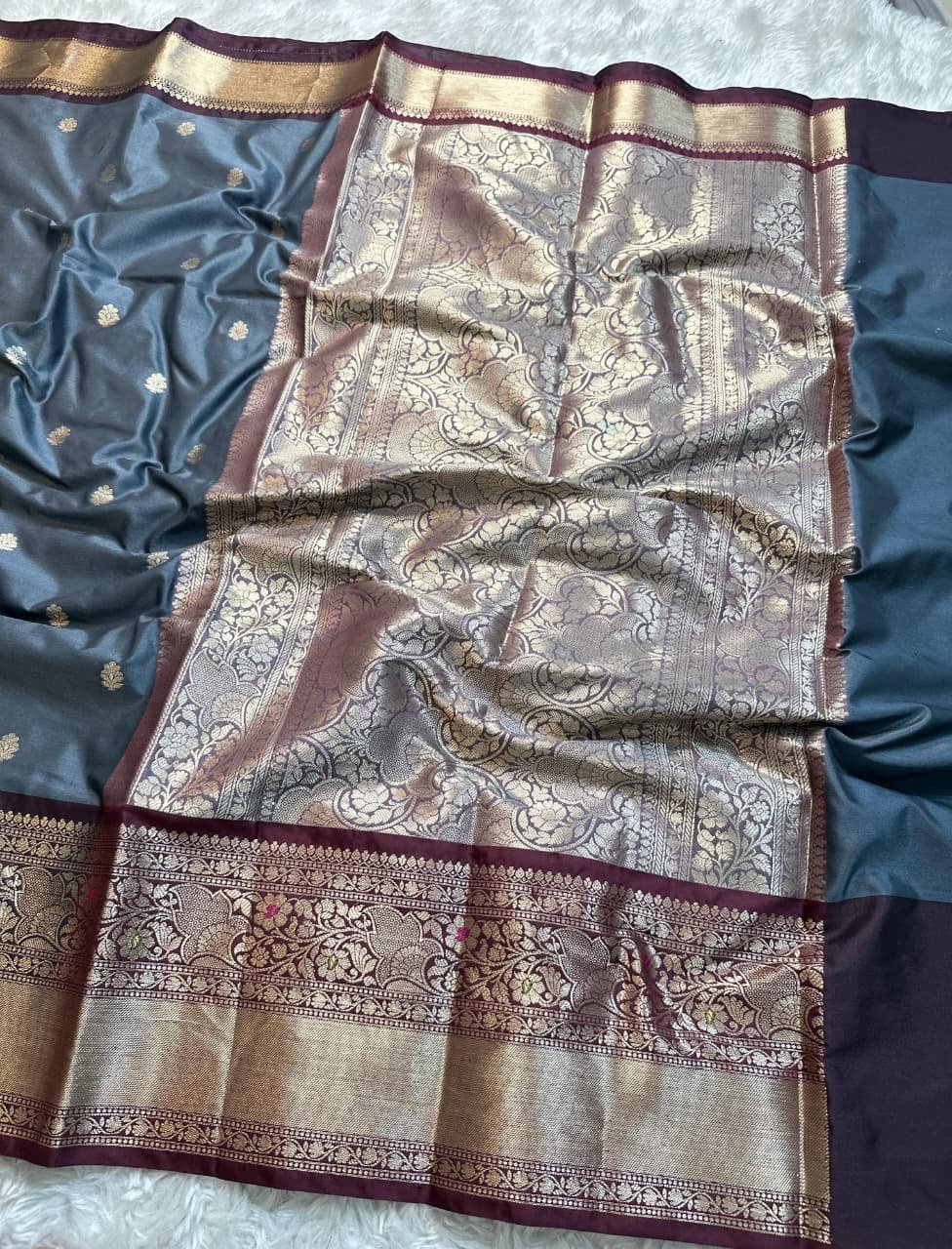 Banarasi semi gadwal silk saree - Image 9