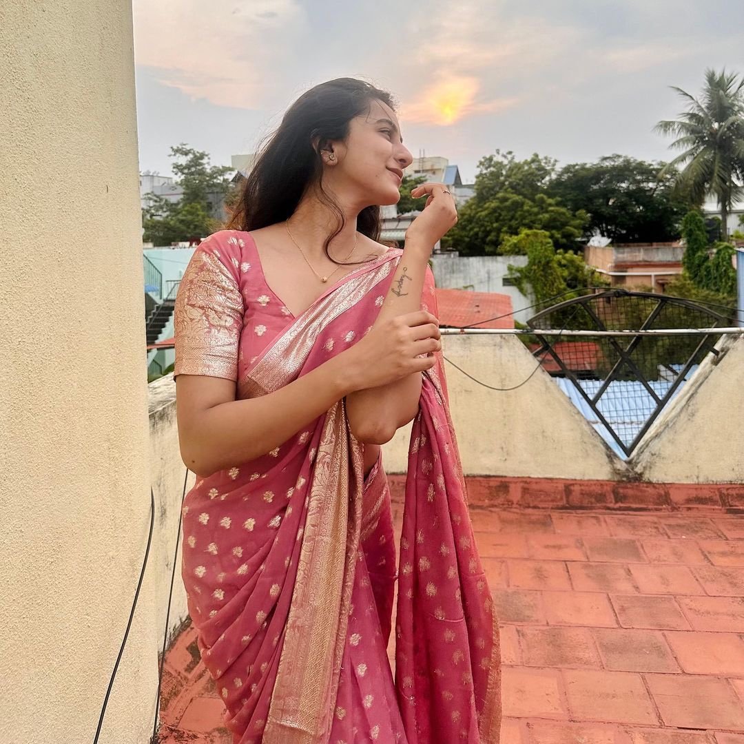 Viscose georgette sarees - Image 2