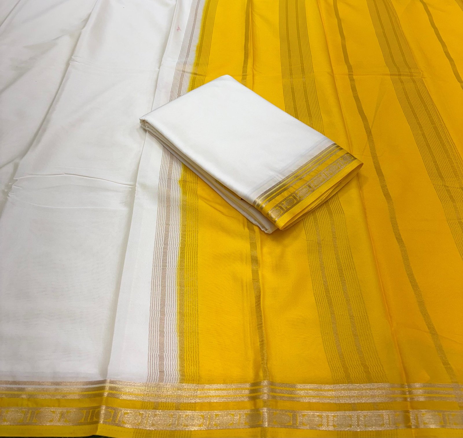 Mysore crepe silk saree - Image 2