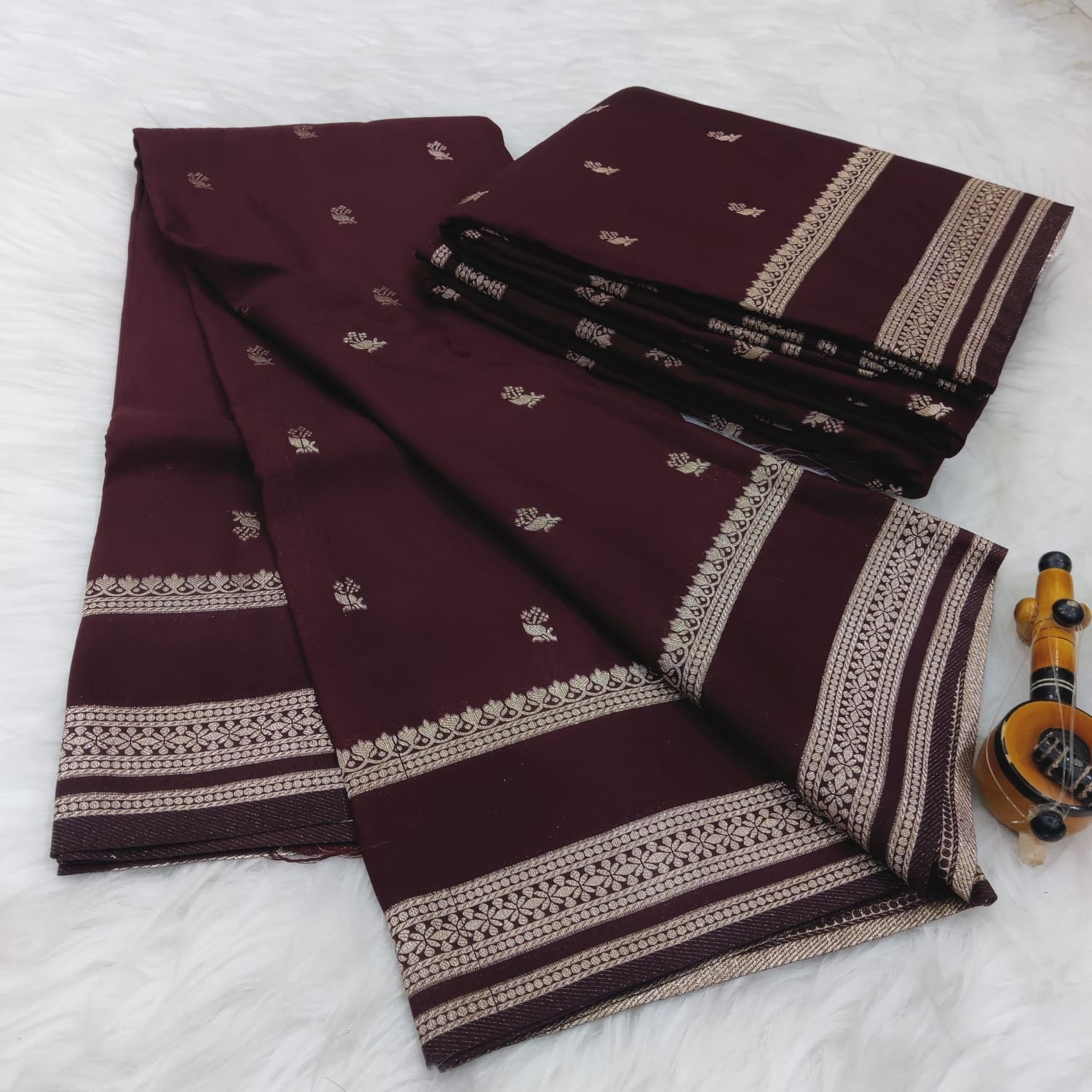 Banarasi silk saree - Image 5