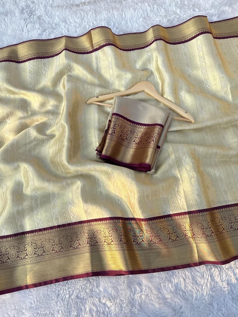 Banarasi tissue soft silk saree - Image 5