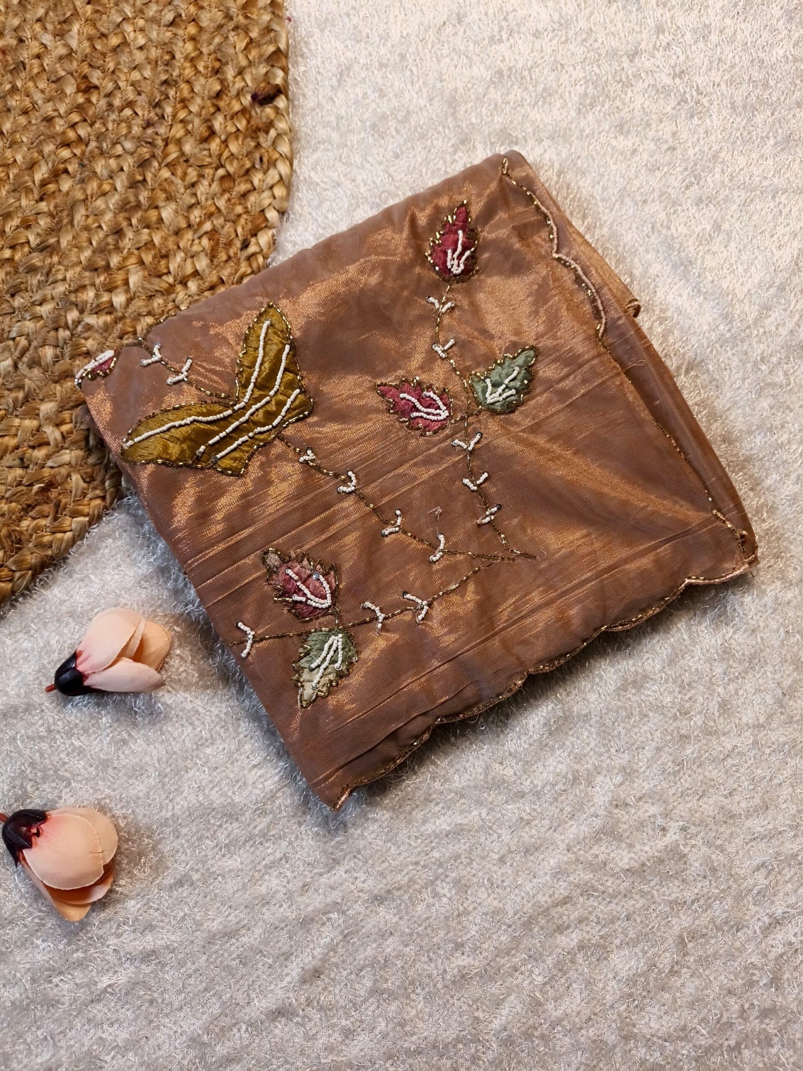 Space tissue silk saree - Image 12