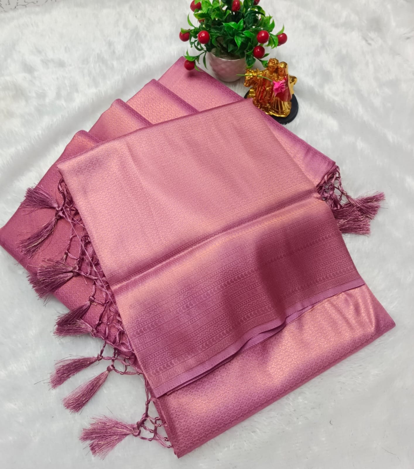Kubera pattu sarees - Image 17