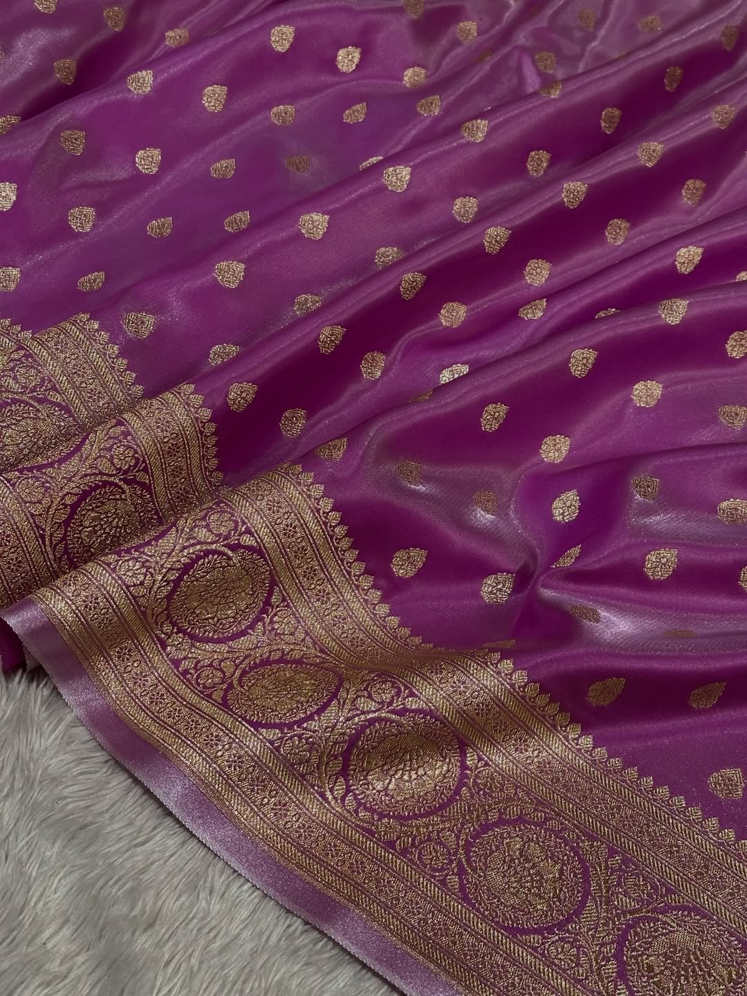 Banarasi glossy mashru satin silk sarees - Image 7