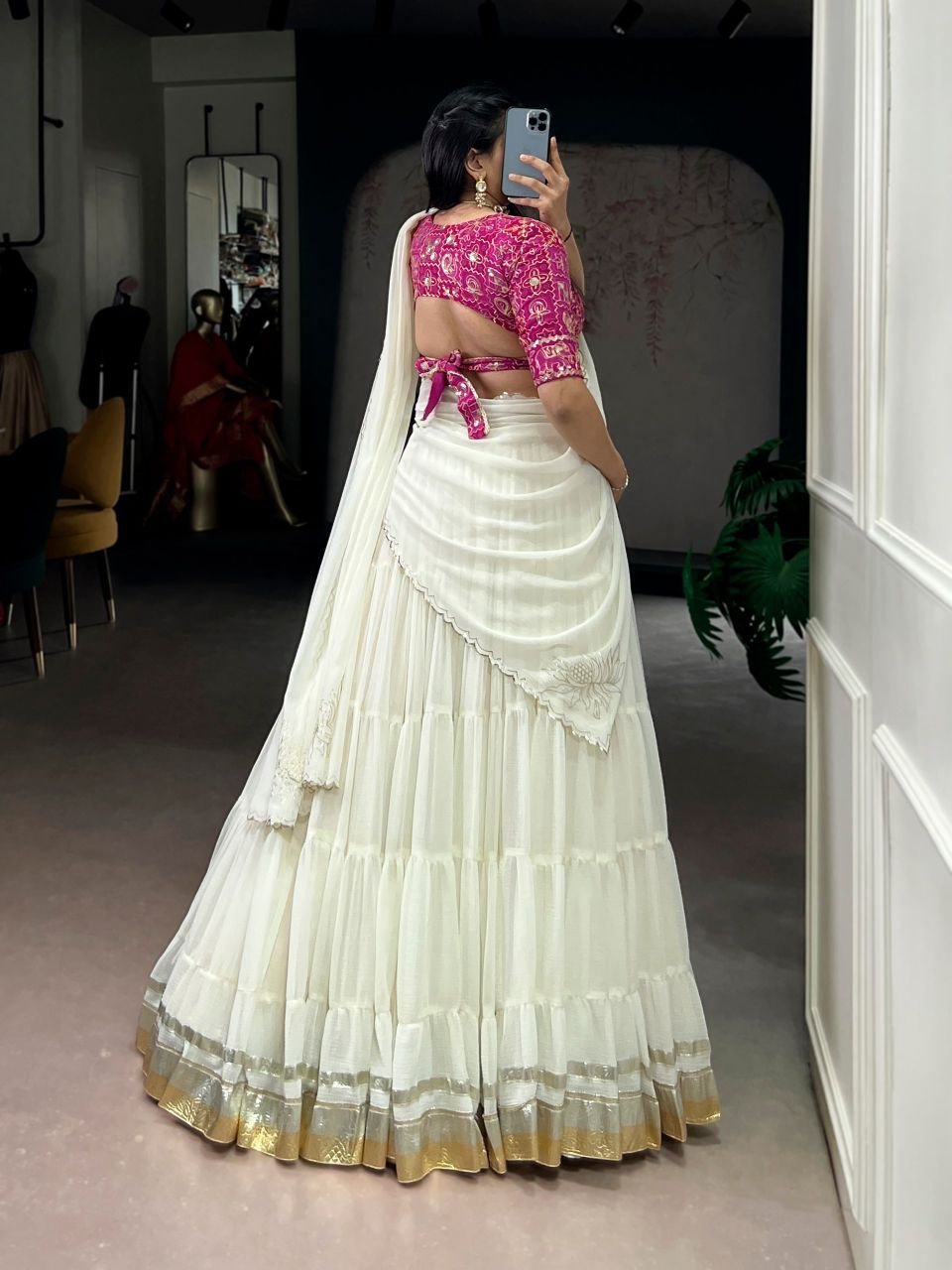 Marbel lehenga in white - Image 3