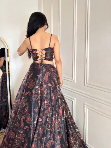 Black floral organza lehenga set - Image 4