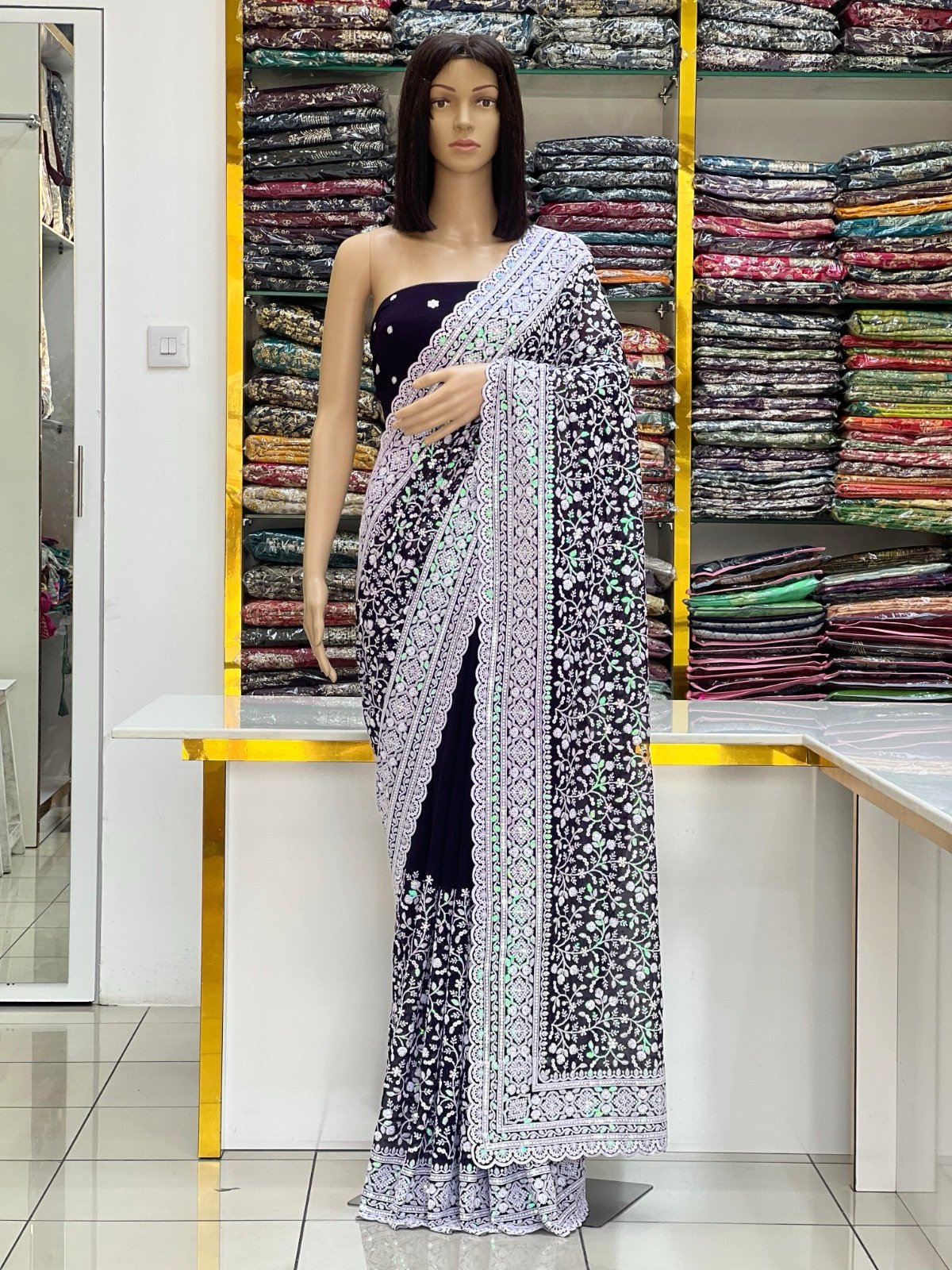 Chikankari sarees - Image 6