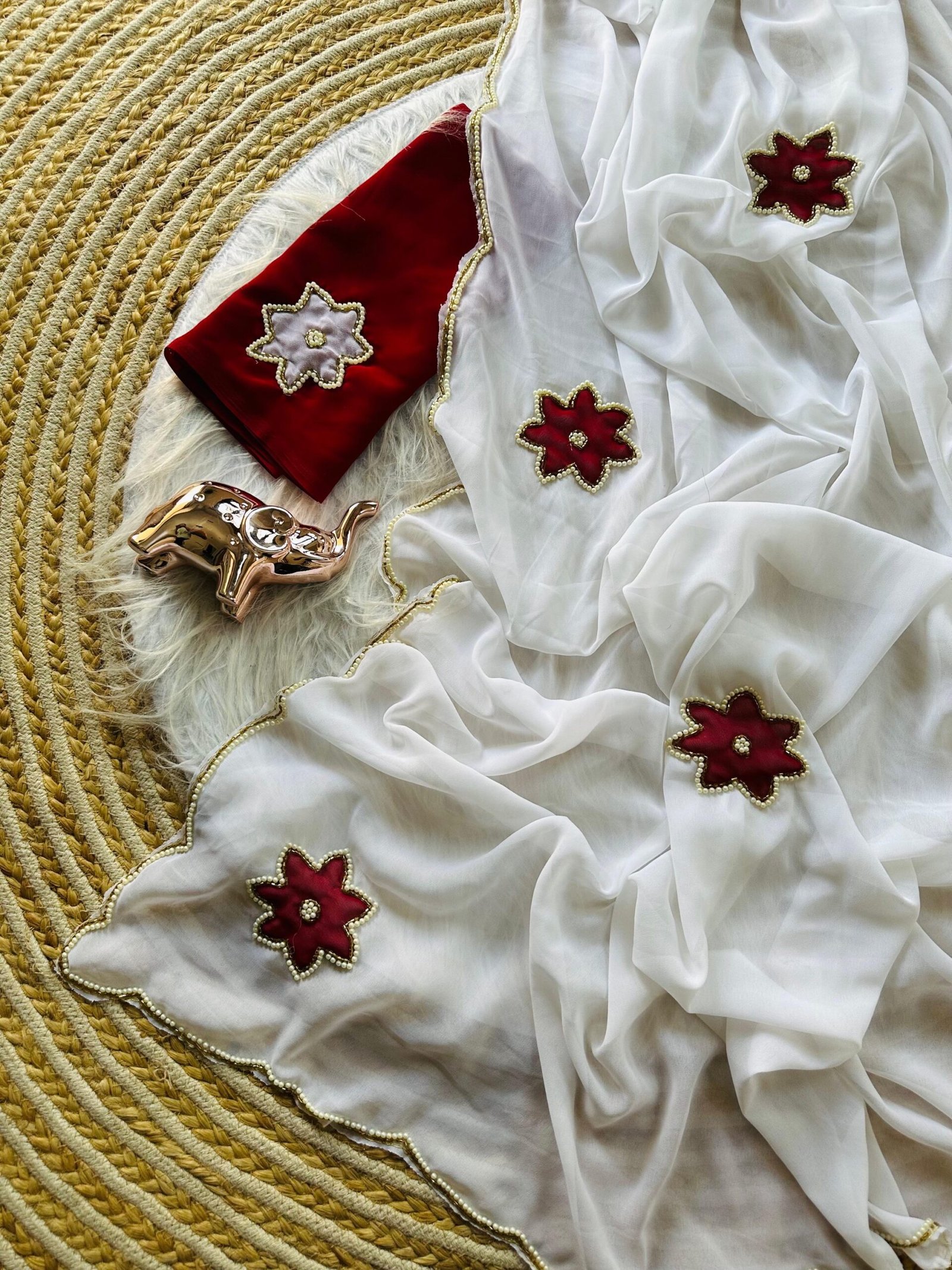 White georgette saree - Image 4