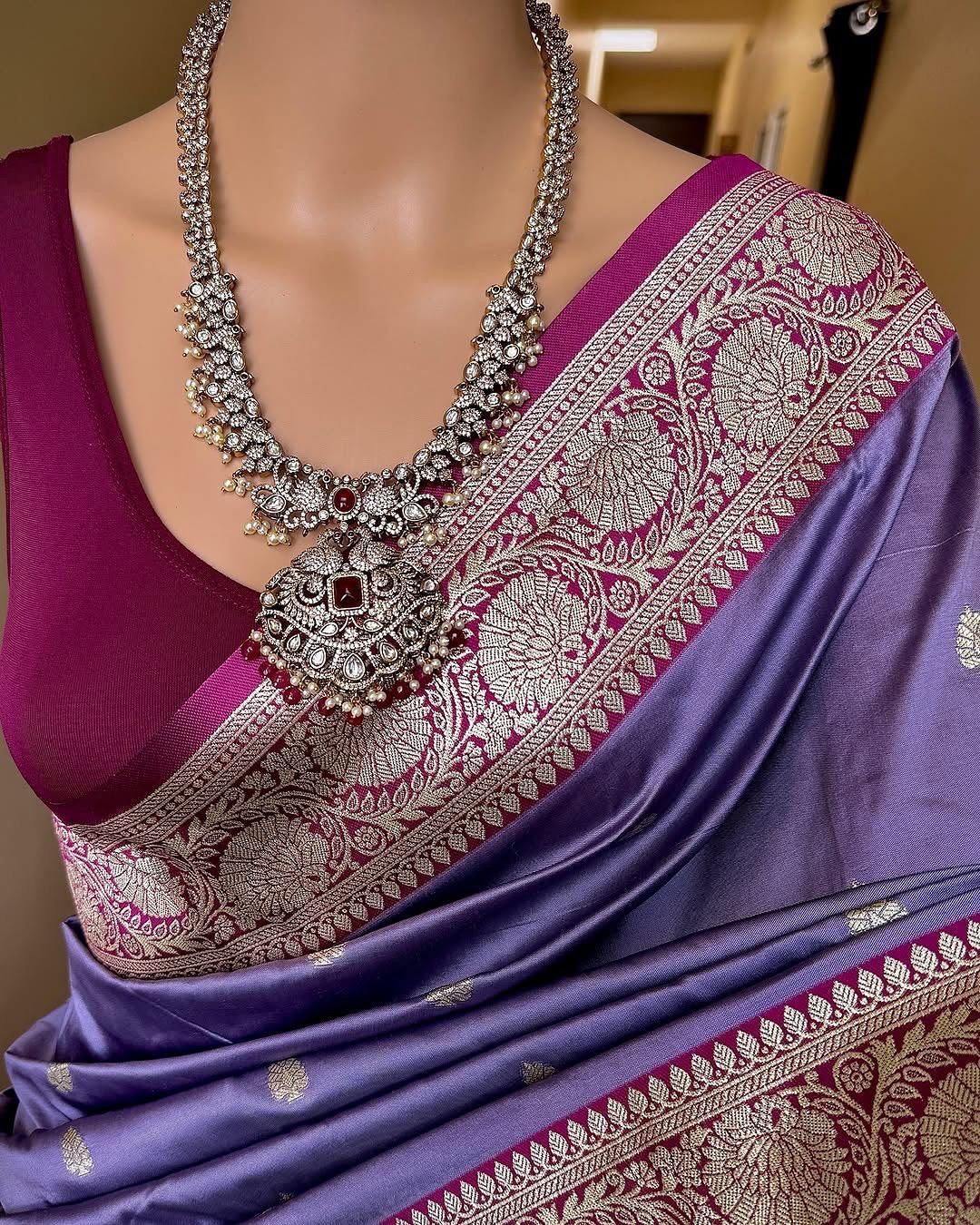 Soft banarasi silk saree - Image 9