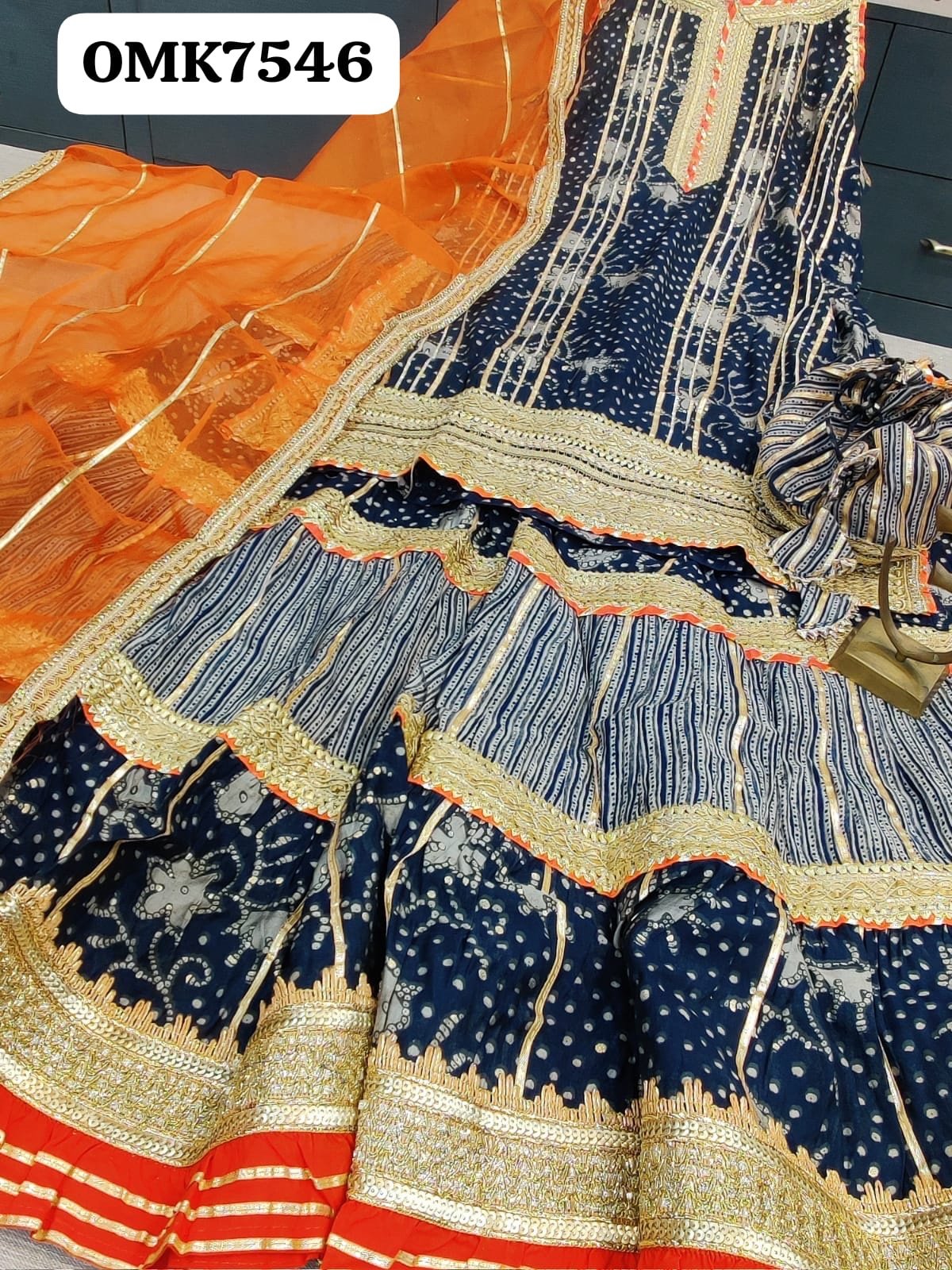 Sharara set with Potli bag - Image 4