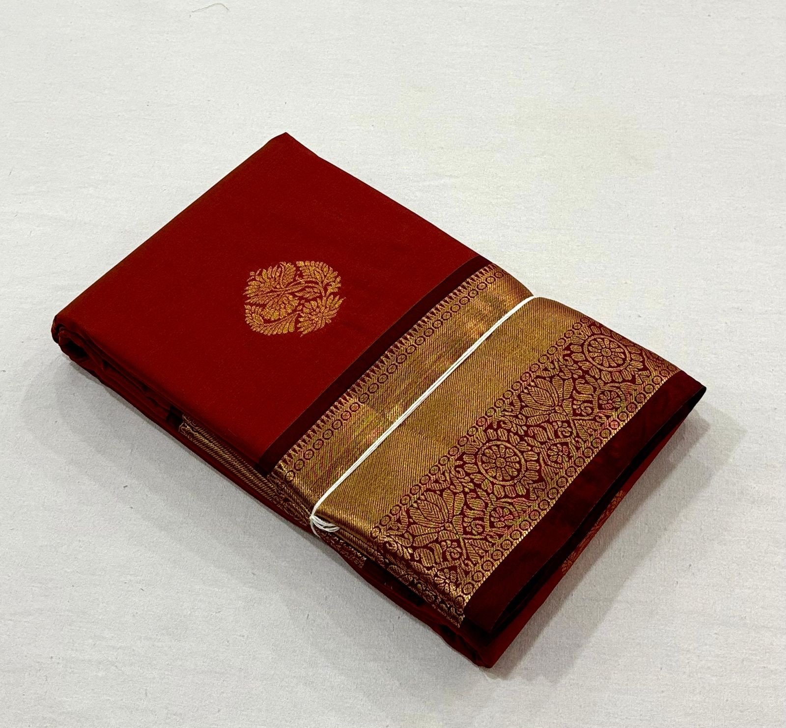 Premium Kanjivaram silk saree - Image 4