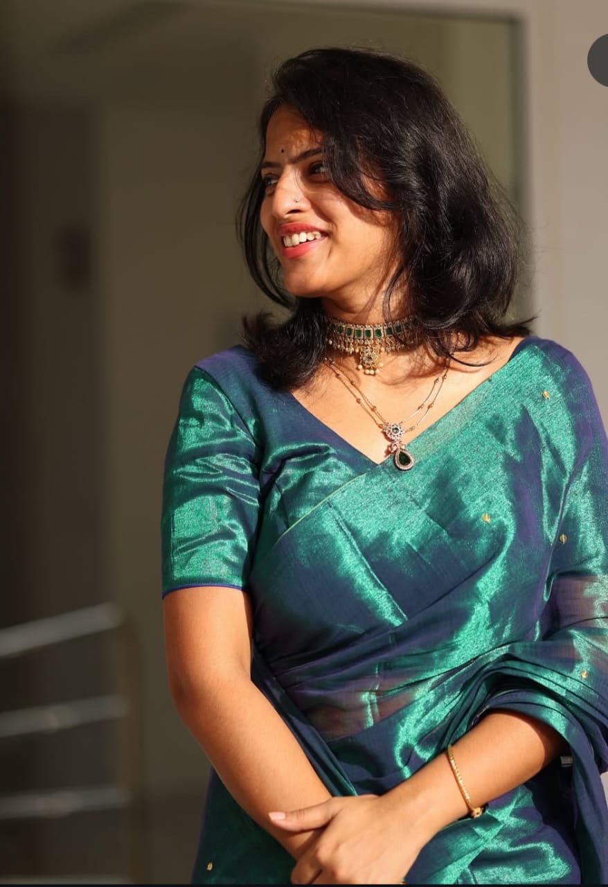 Peacock raga tissue silk saree - Image 2