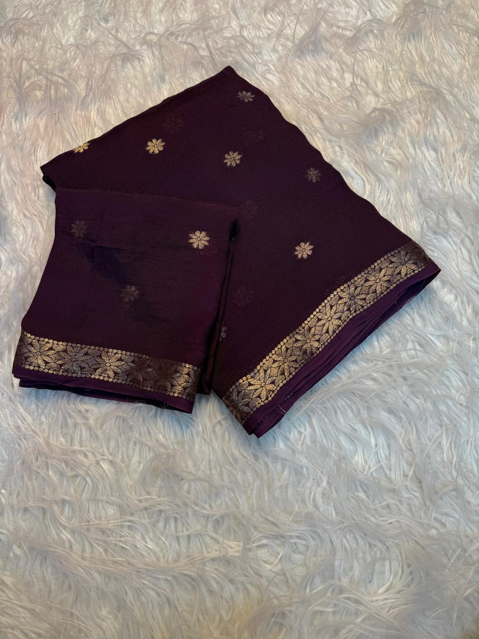 Viscose jacquard saree - Image 2