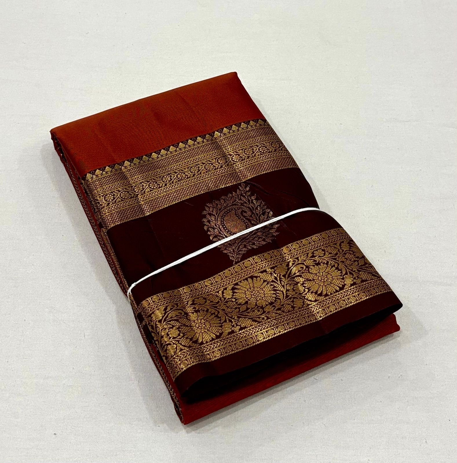 Premium kanjivaram silk saree - Image 3