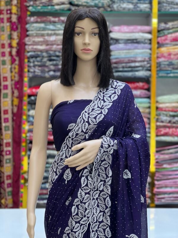 Vichitra silk saree - Image 5