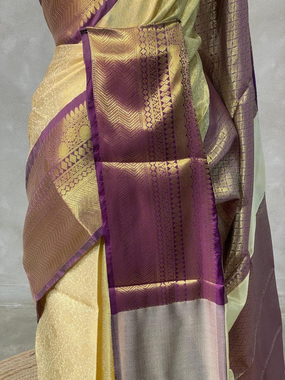 Banarasi tissue soft silk saree - Image 2