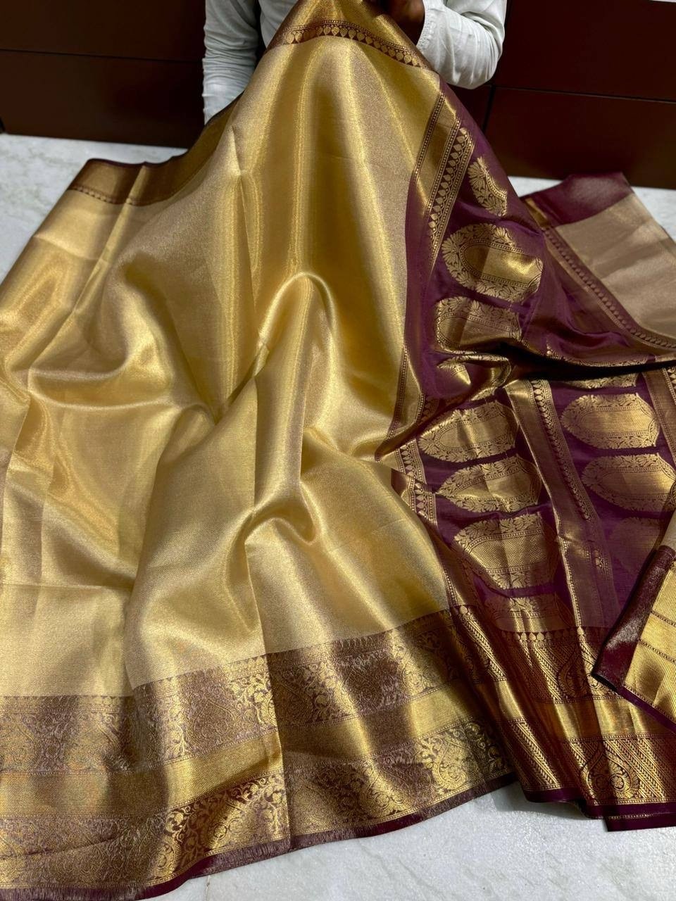 Kanchipuram Soft Tissue Saree - Image 1