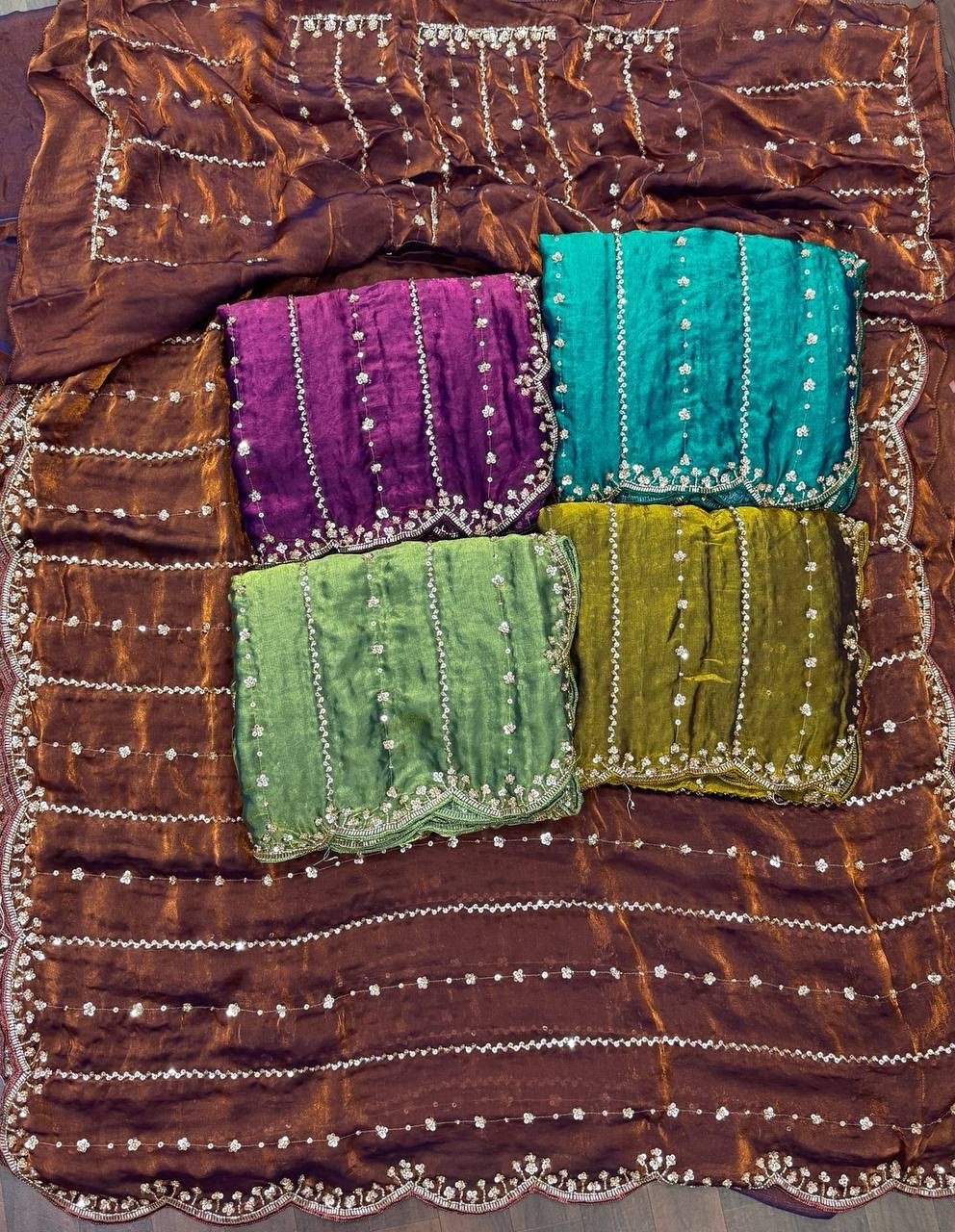 Dual toned dinner sarees - Image 2