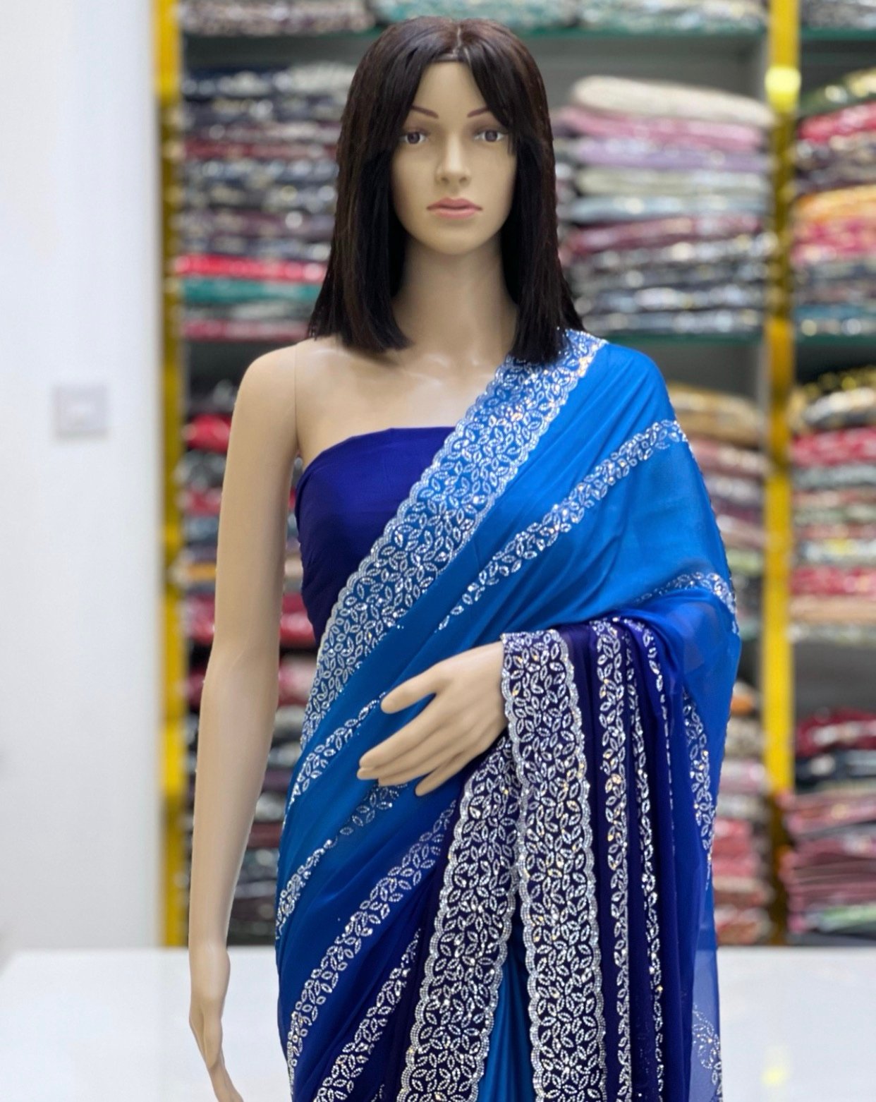 Dual shaded Rangoli silk sarees - Image 5