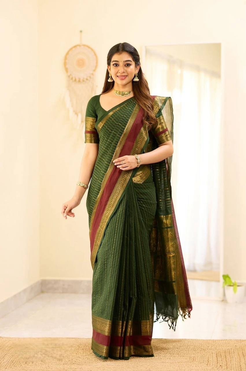 Kanchi Cotton Vaira Oosi Saree - Image 2