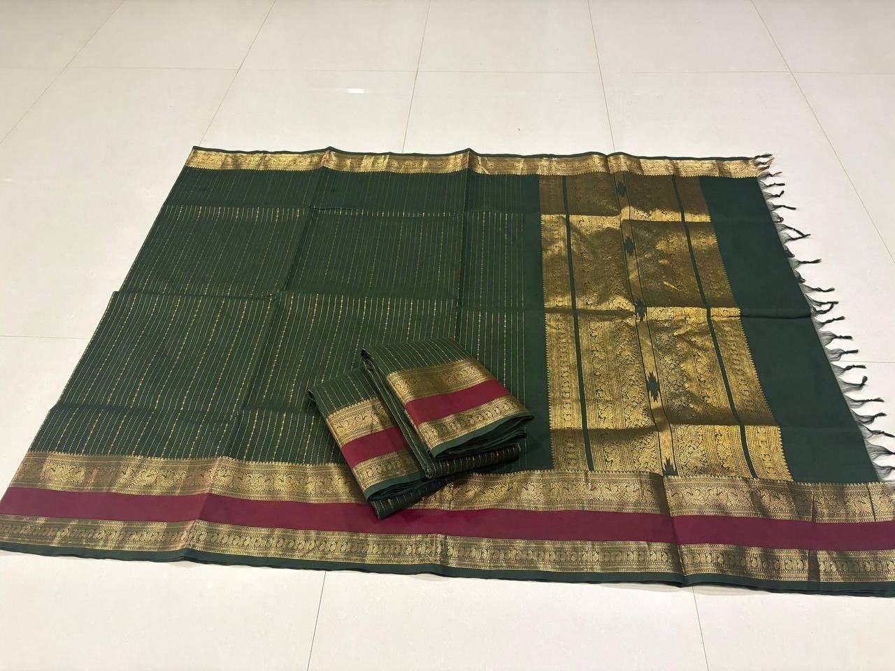 Kanchi Cotton Vaira Oosi Saree - Image 5