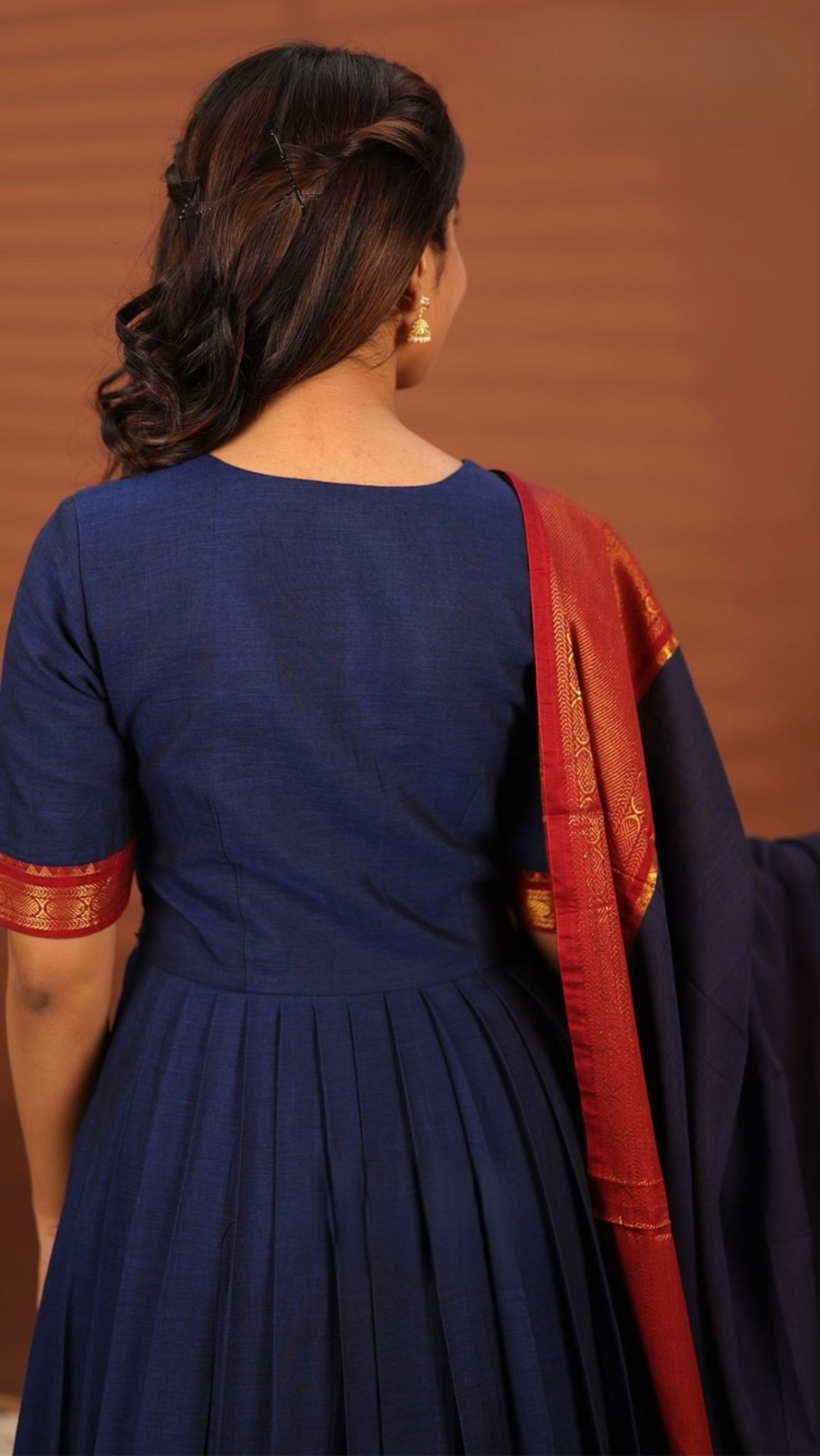 Sahikha Blue Anarkali Suit Set - Handloom Cotton Elegance - Image 4