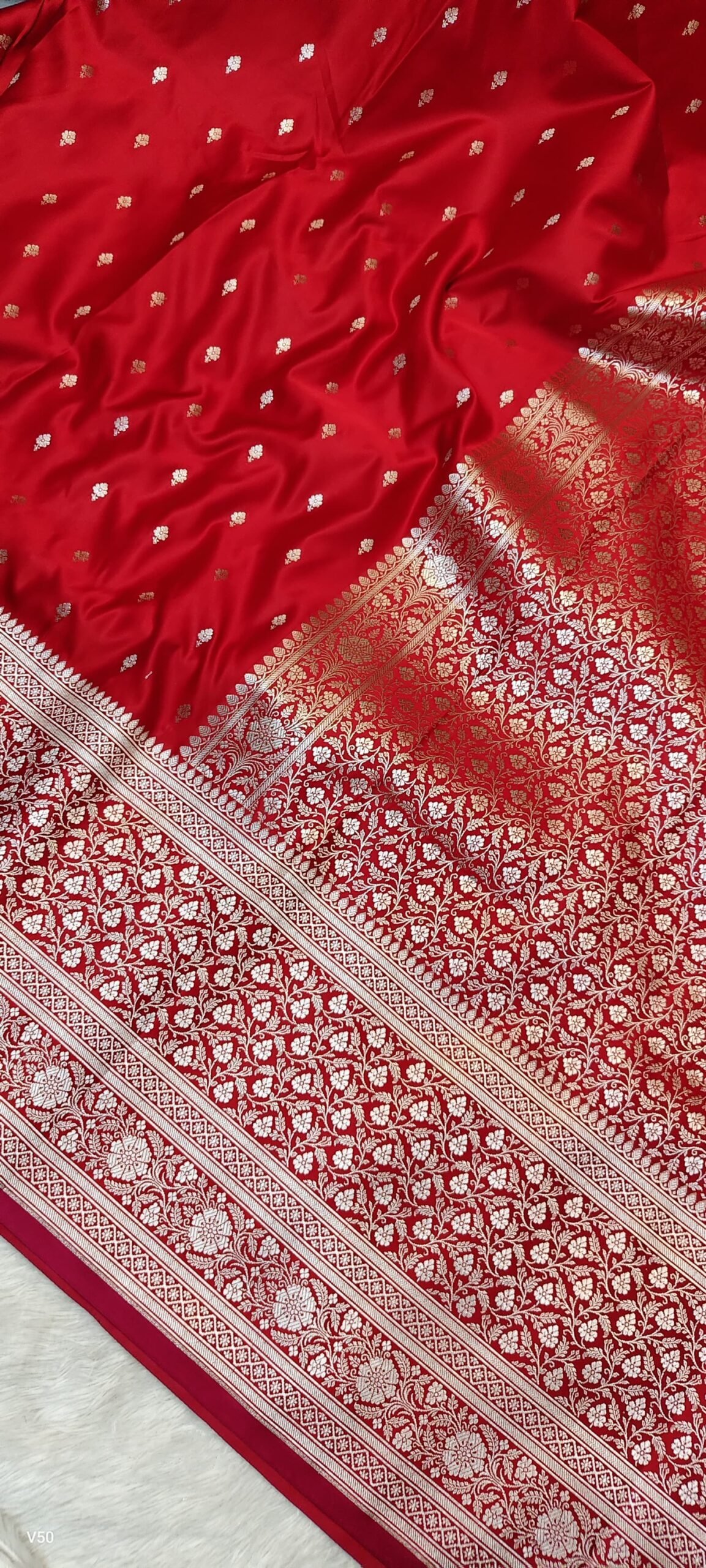 AHAANA - Banarasi - Image 11