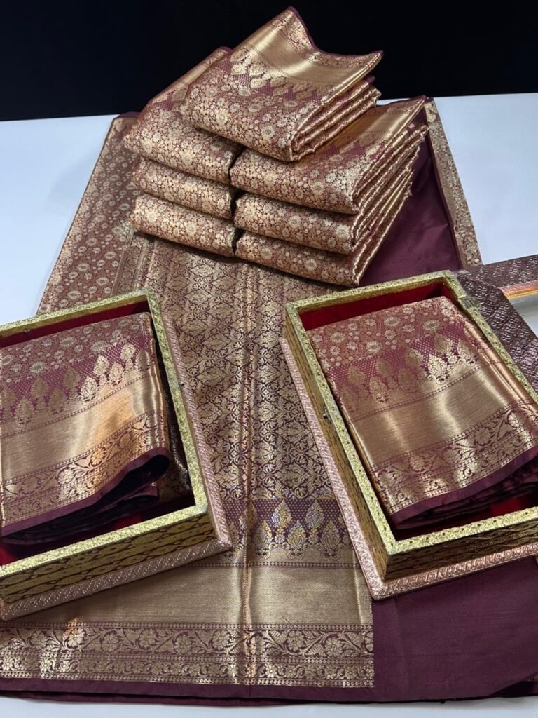 Yaazha - Bridal banarasi brocade
