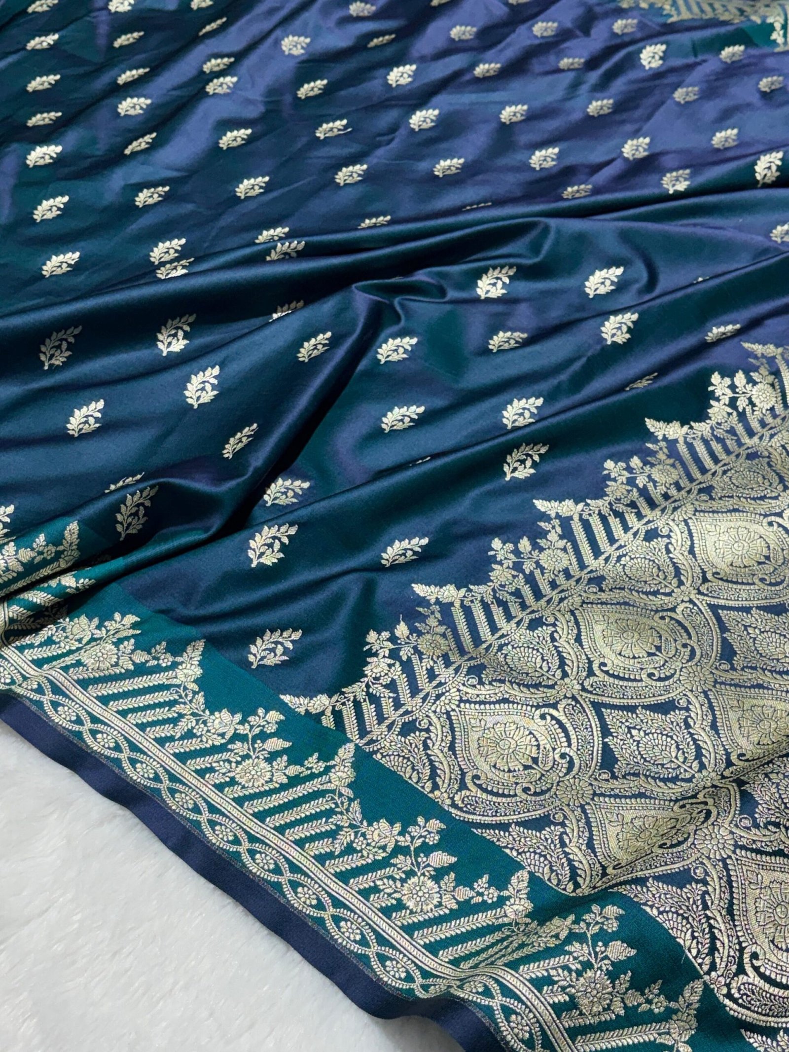 ZARVYA - Banarasi Mashru Katan Silk - Image 3