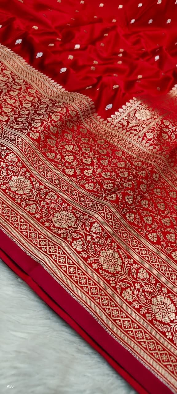 AHAANA - Banarasi - Image 8