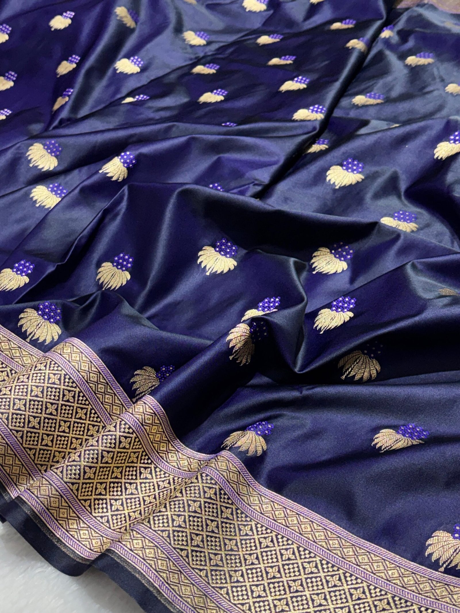 ZAARA - Banarasi Mashru Katan Silk - Image 3