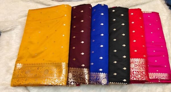 AHAANA - Banarasi - Image 13