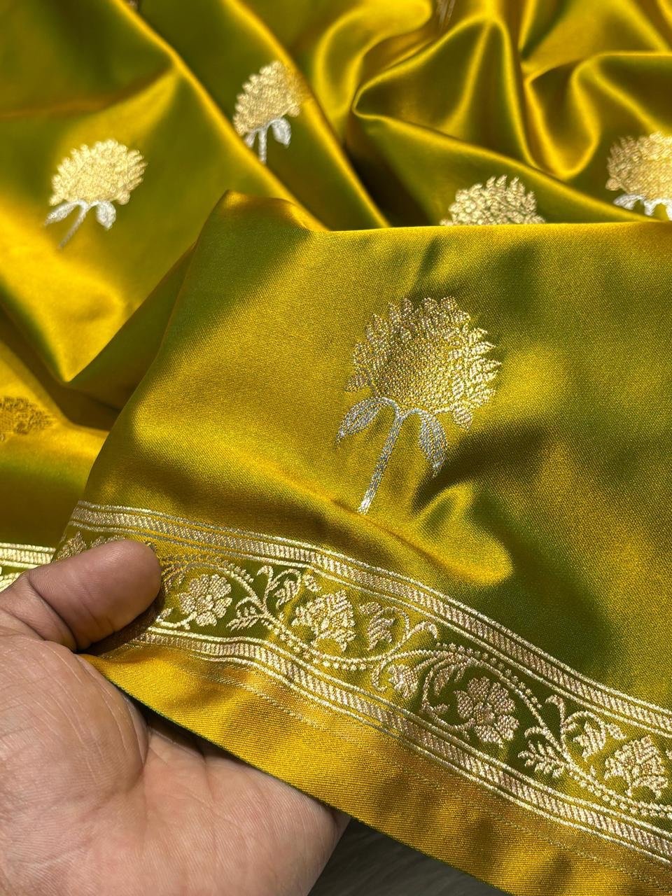 ZARIA - Banarasi Mashru Katan Silk - Image 3