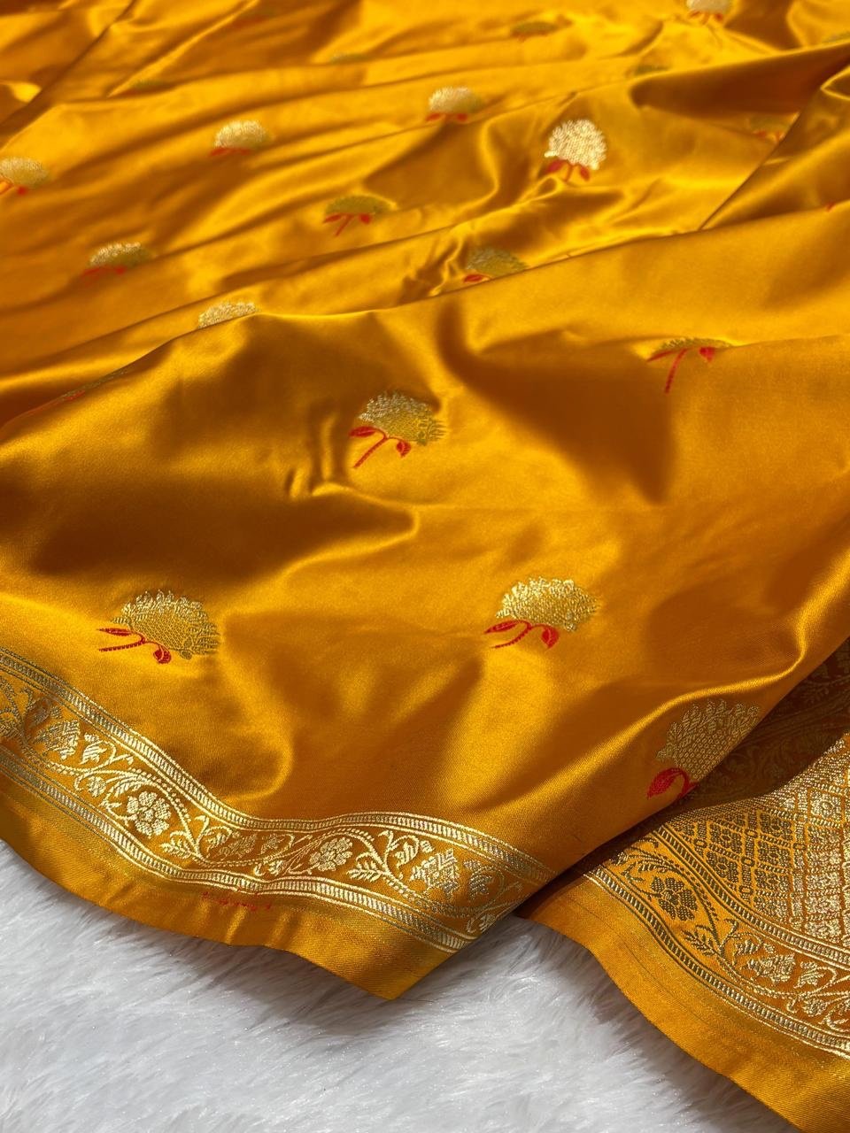 ZARIA - Banarasi Mashru Katan Silk - Image 1