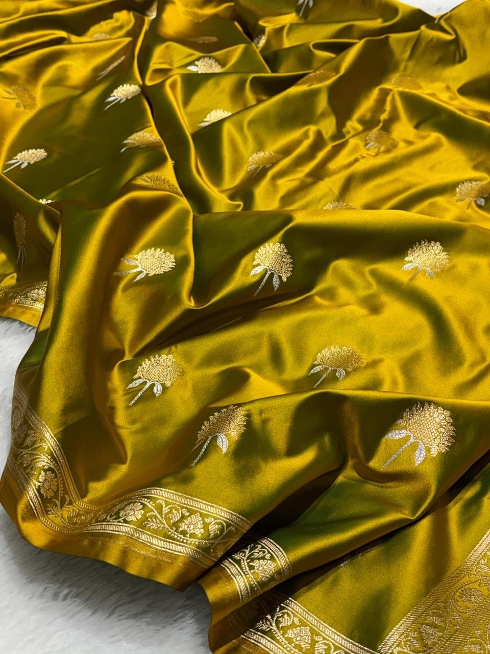 ZARIA - Banarasi Mashru Katan Silk - Image 1