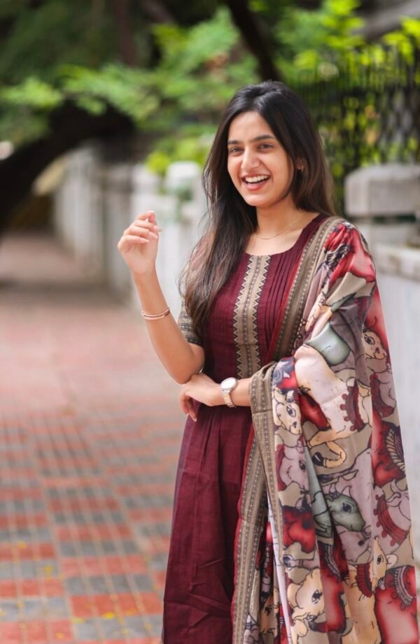 Urvi Handloom Sharara Set - Image 5