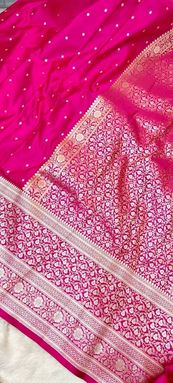 AHAANA - Banarasi - Image 6