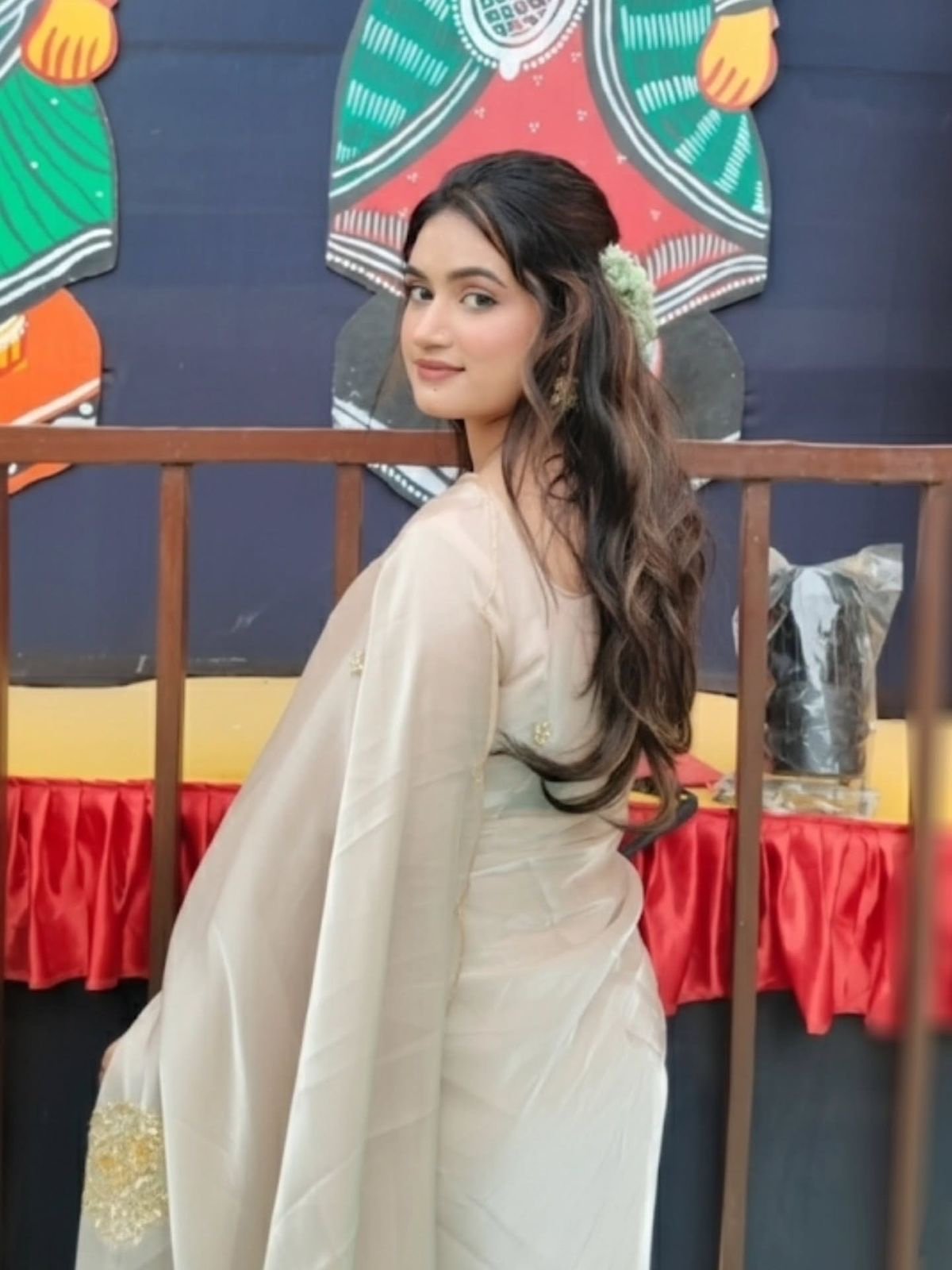 NEERA - Shimmer Satin - Image 5