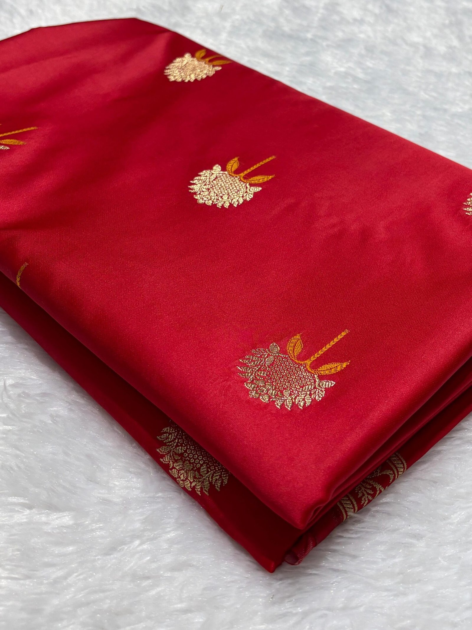 ZARIA - Banarasi Mashru Katan Silk - Image 3