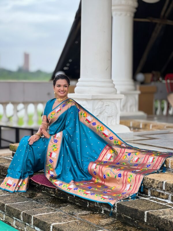TANVI - Blue