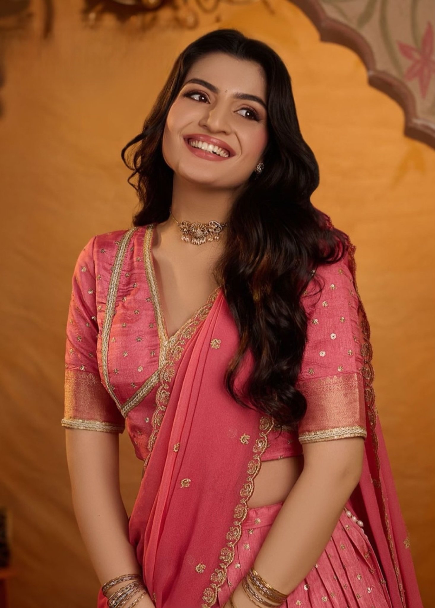 Sarah Gulabi Viscose Dola Lehenga Set In Pink - Image 4