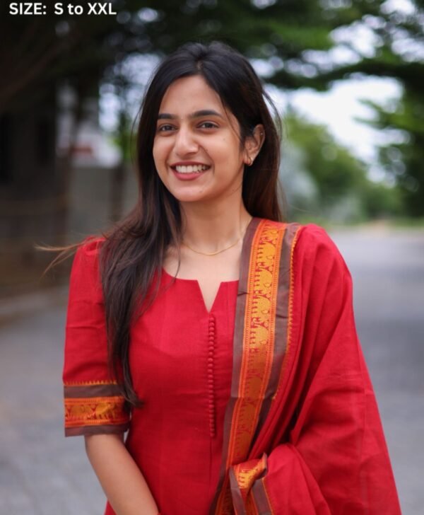 Rakshitha Kurta Set in Red - Image 5